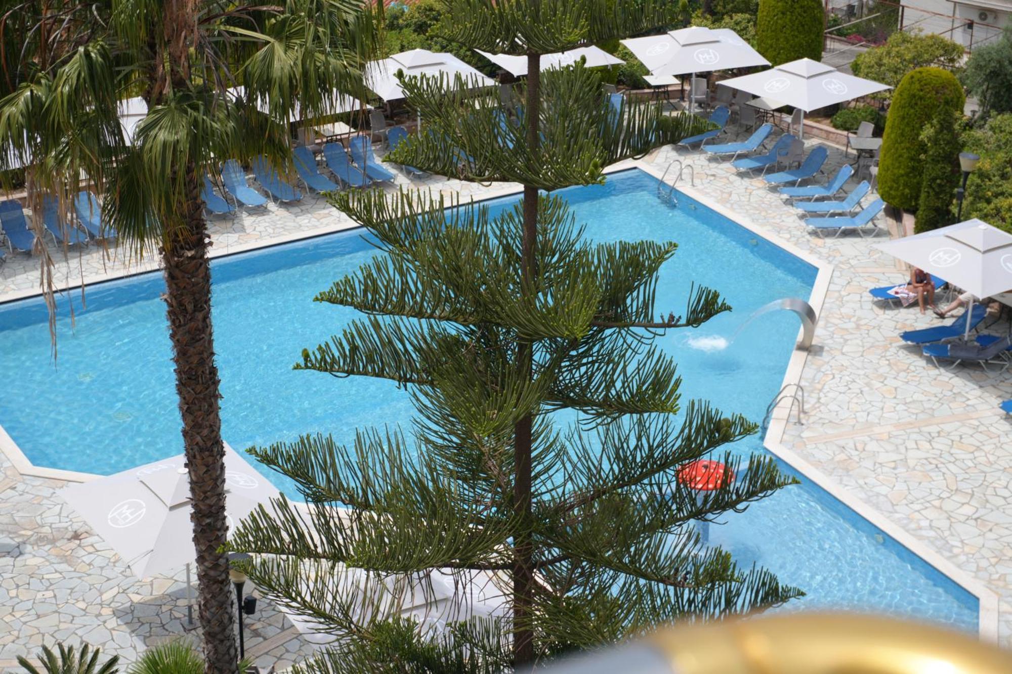 סרנדה Hotel Mediterrane מראה חיצוני תמונה
